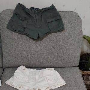 Aeropostale Women's Cargo Shorts in Olive and White